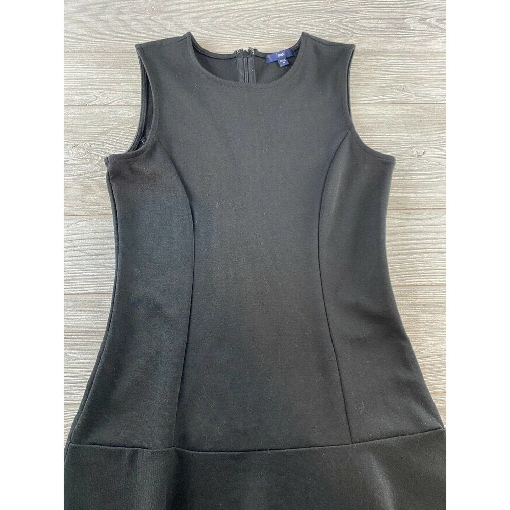 Gap Dress Size 0 Fit & Flare Pleated Stretch Black Sleeveless Round Neck Zipper - Picture 2 of 9